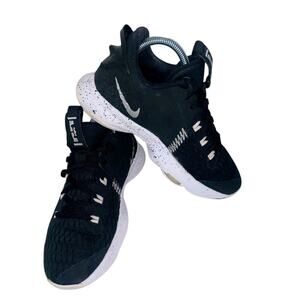 Nike LeBron Witness V Youth Basketball Shoes Black White CT4629-001 Size 5Y